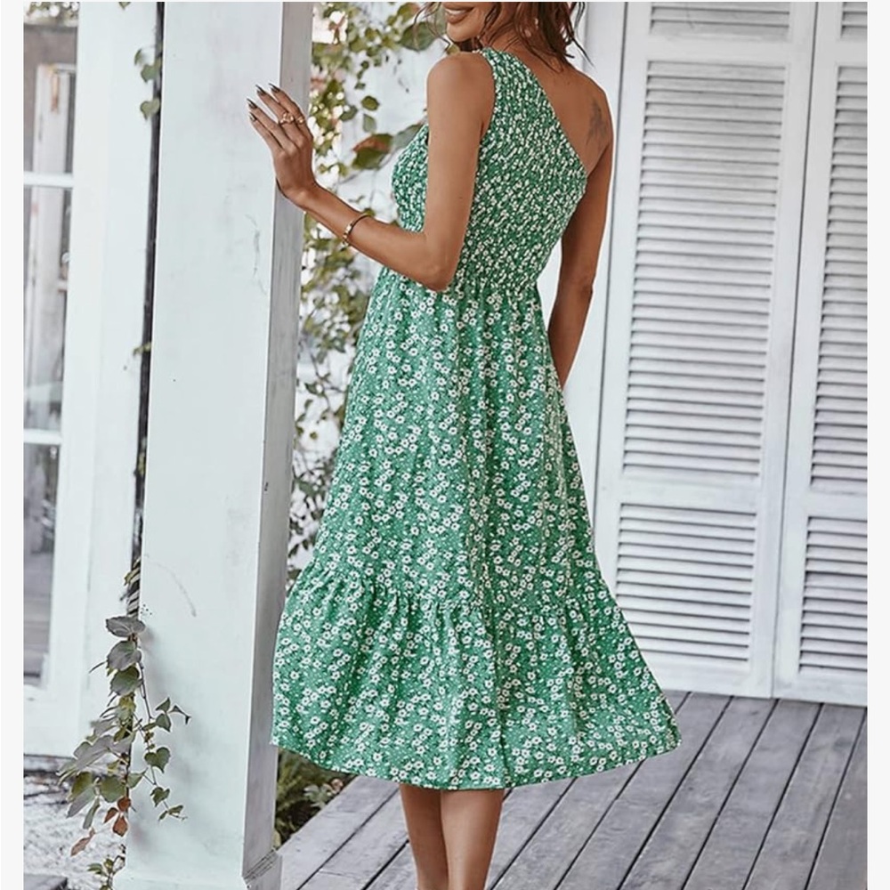 Green Floral Women's Dress - Picture 5 of 9